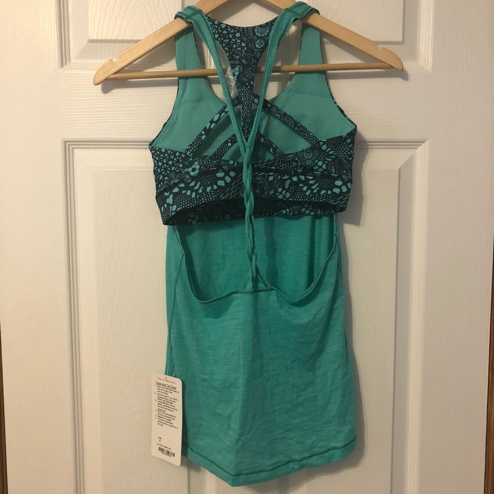 Lululemon tank top